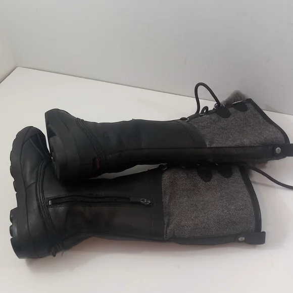 UGG leather waterproof boots - size 7 US - Picture 7 of 12